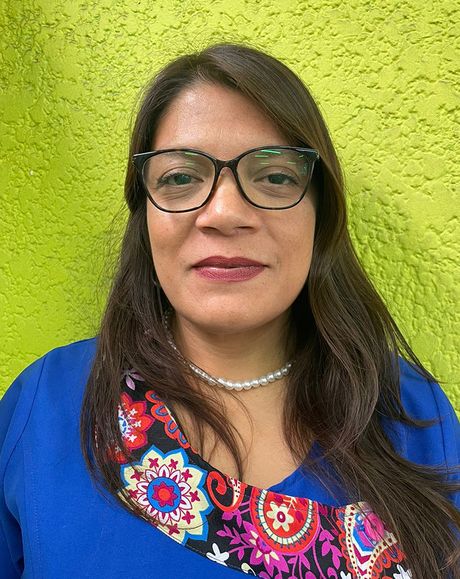 Retrato de Mabel Rebolledo, Ciencias